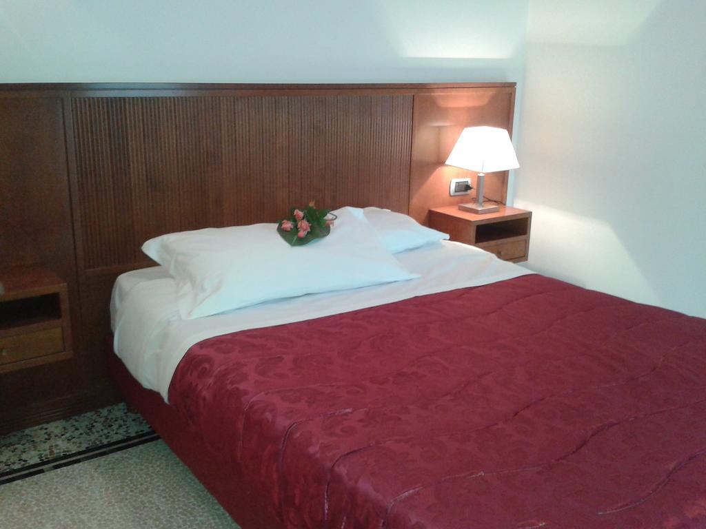 Hotel Nappo San Marzano sul Sarno Pokój zdjęcie
